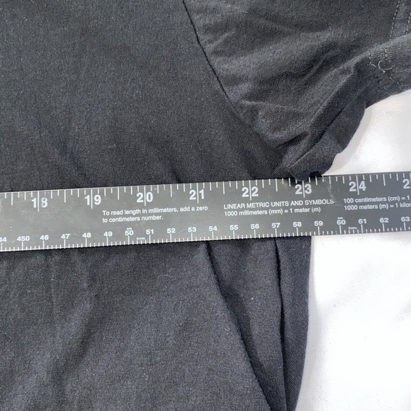 Metallica 'and Justice For All Men's XL blk tee 2024 - Picture 3 of 5